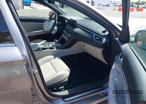 2023 Genesis G70 3.3T Awd z USA, uszkodzony, nr VIN KMTG54TE0PU132159